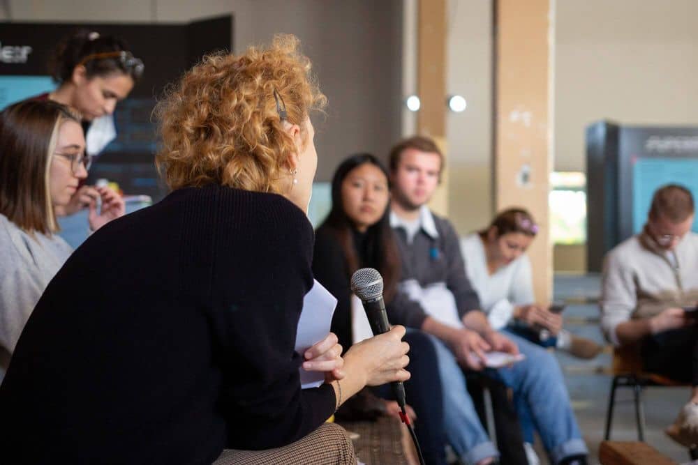 Pochen | as a platform | Residencies - 01